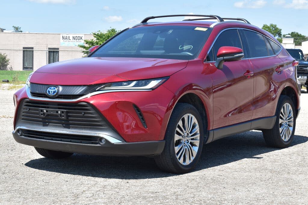 2024 Toyota Venza LE