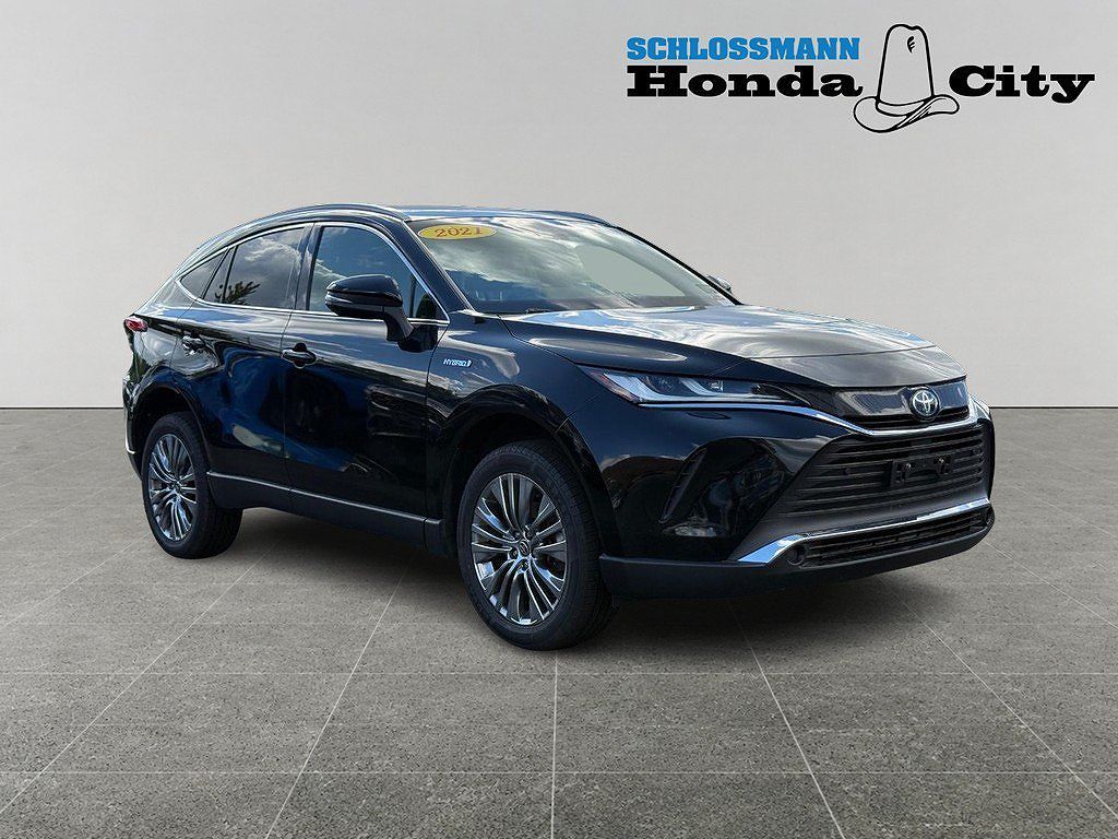 2021 Toyota Venza LE