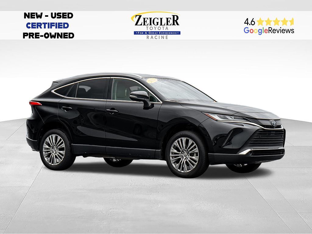2022 Toyota Venza XLE