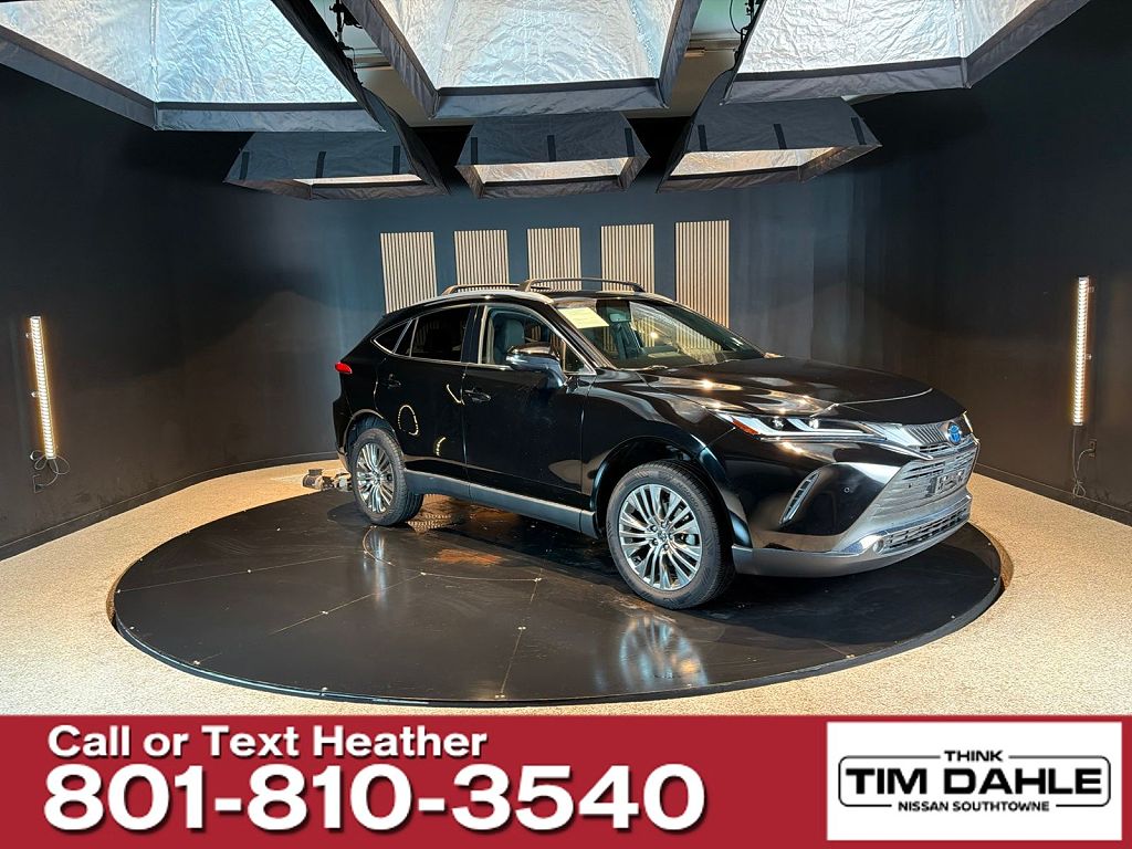2023 Toyota Venza Nightshade