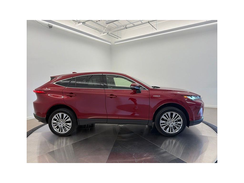 2021 Toyota Venza LE