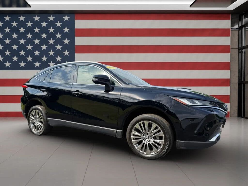 2022 Toyota Venza XLE