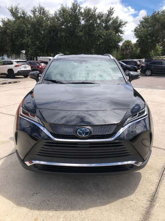 2021 Toyota Venza LE