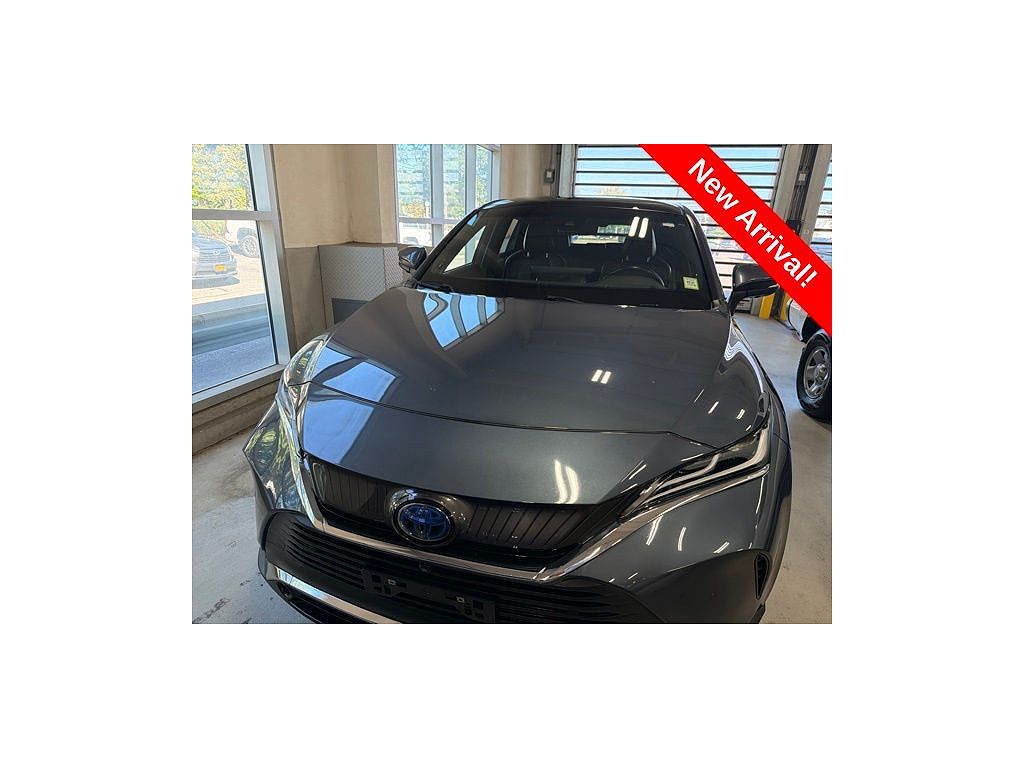 2021 Toyota Venza LE