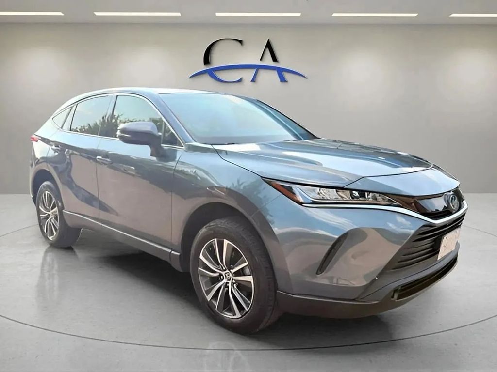 2021 Toyota Venza XLE