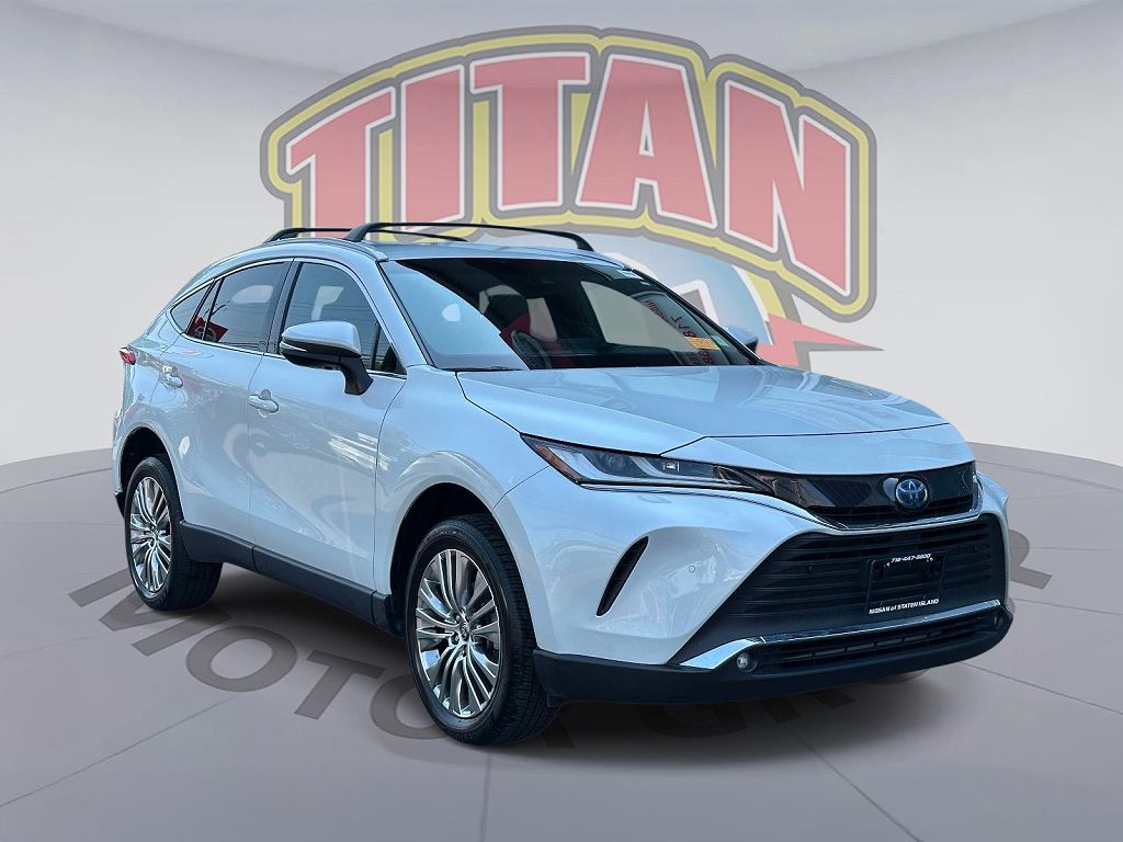 2023 Toyota Venza Nightshade