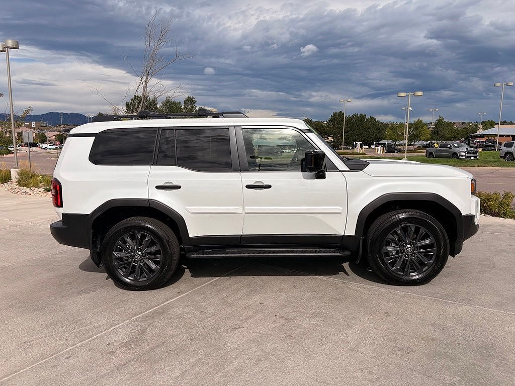 2027 Toyota Land Cruiser