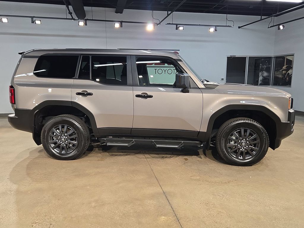 2024 Toyota Land Cruiser