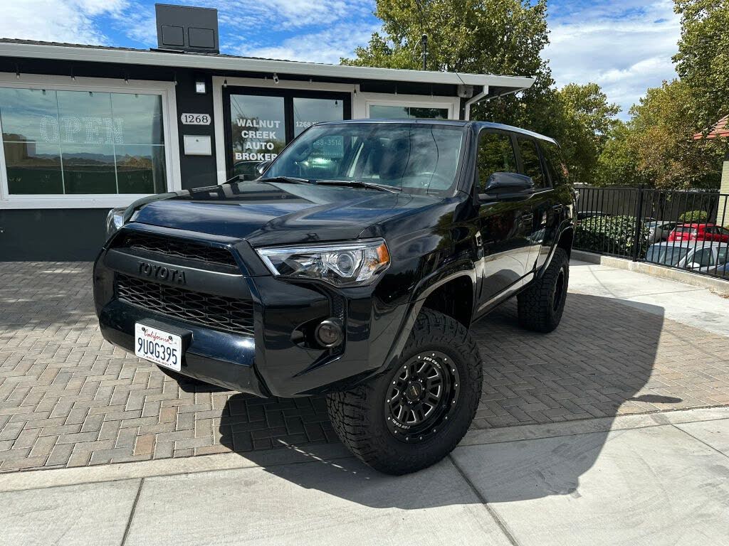 2017 Toyota 4Runner SR5 Premium