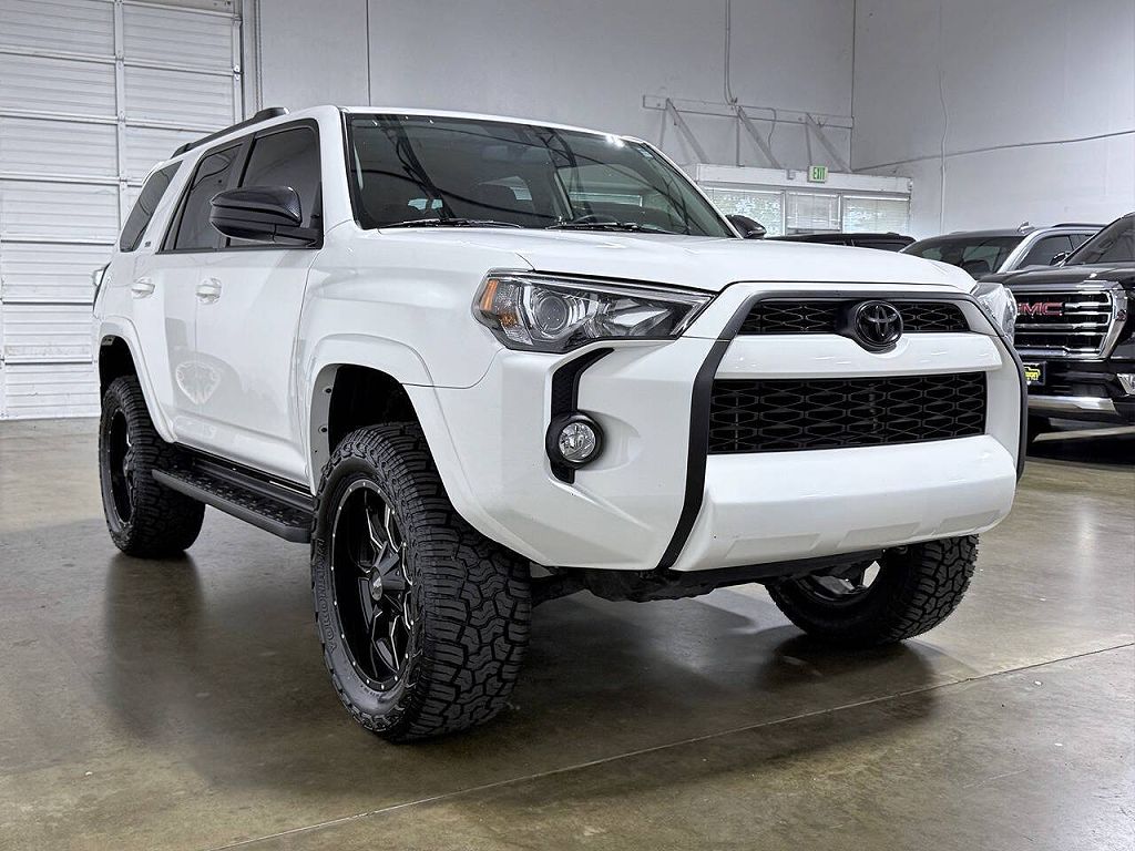 2019 Toyota 4Runner TRD OFF-ROAD Premium