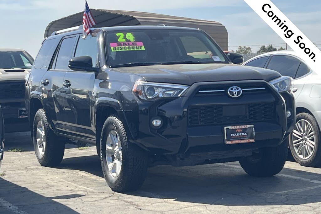2024 Toyota 4Runner SR5