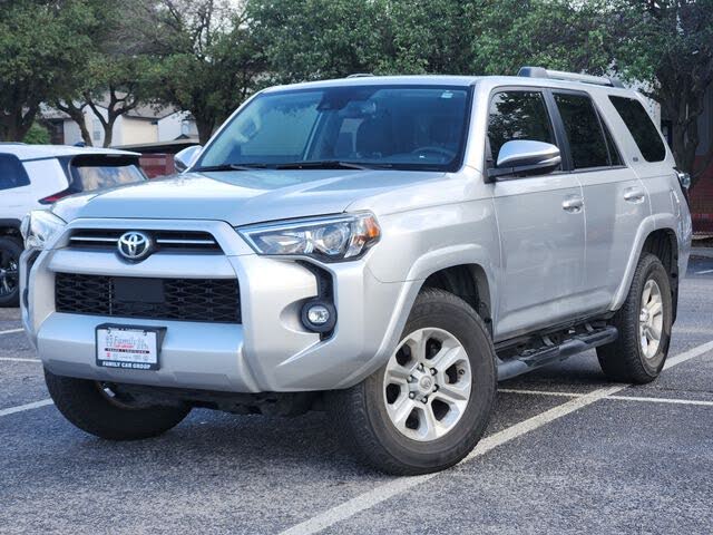 2021 SR5 Premium in Classic Silver Metallic, 23,038 miles for sale in Arlington, TX