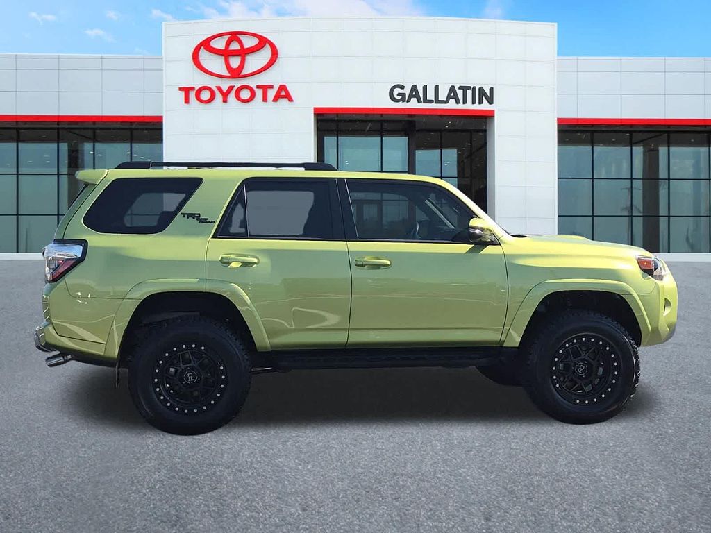 2023 Toyota 4Runner TRD OFF-ROAD Premium