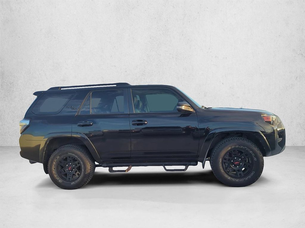 2023 Toyota 4Runner TRD OFF-ROAD Premium