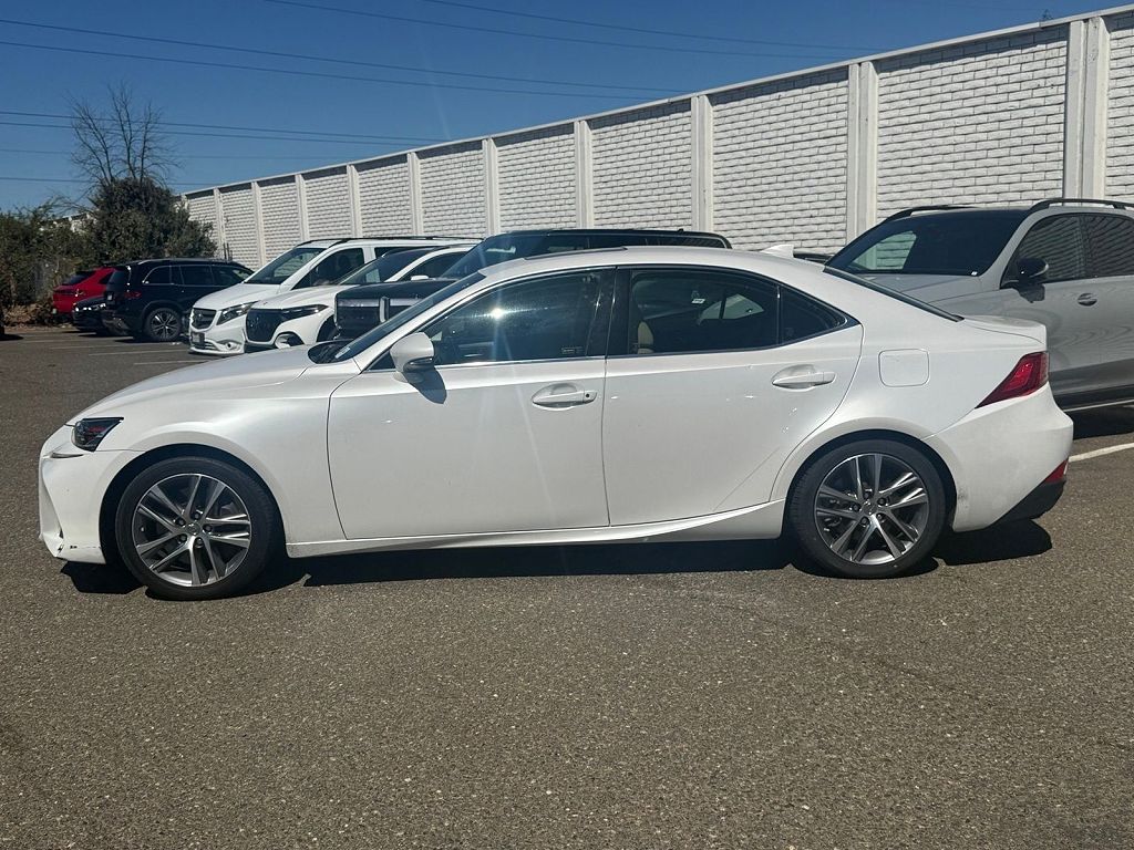 2020 Lexus IS 300
