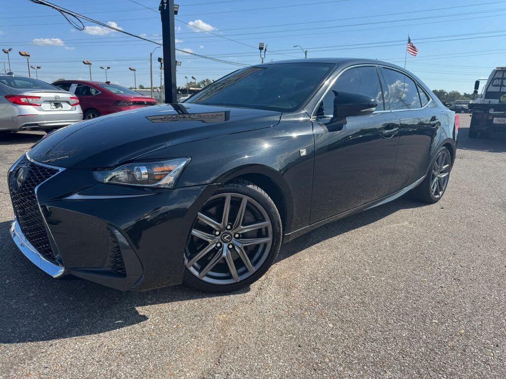 2018 Lexus IS 300