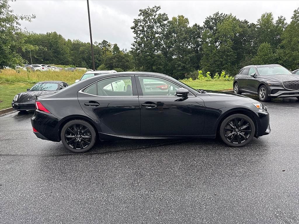2016 Lexus IS