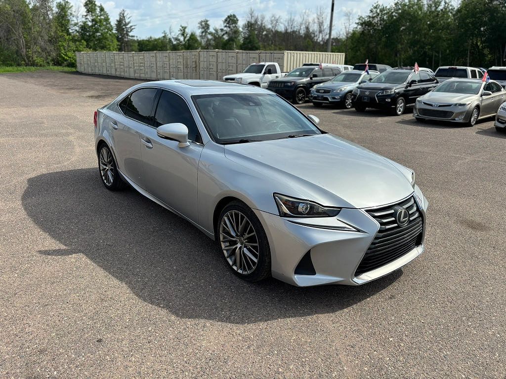 2017 Lexus IS