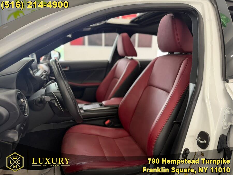 2024 Lexus IS 300 F SPORT Design