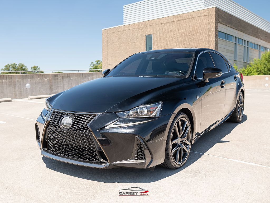 2019 LEXUS IS 300