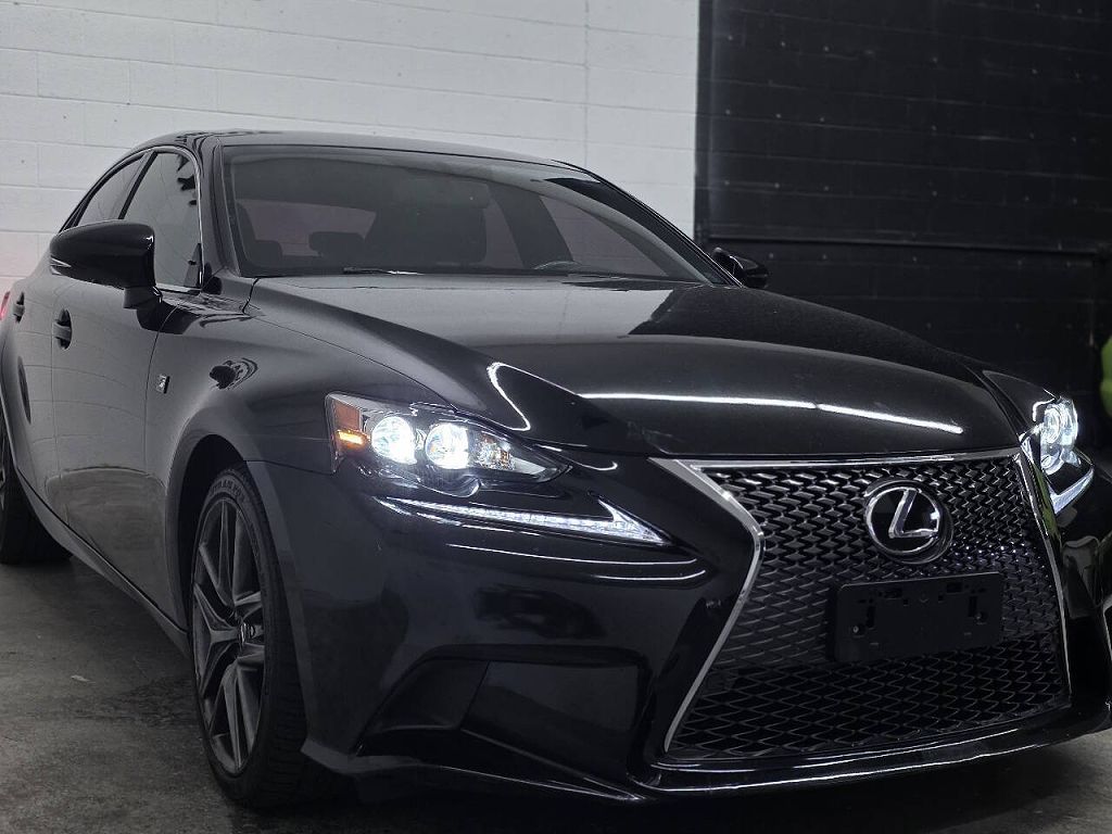 2016 Lexus IS