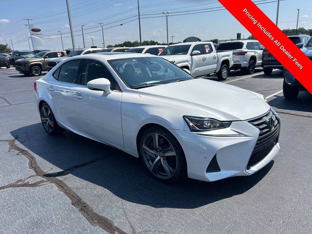 2017 Lexus IS