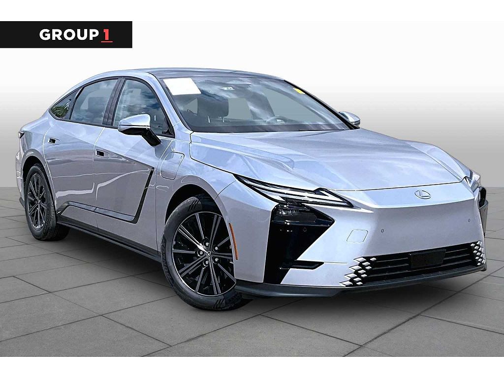 2026 Lexus ES 350e Luxury