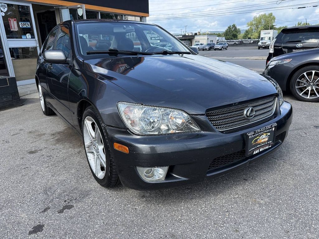 2001 Lexus IS