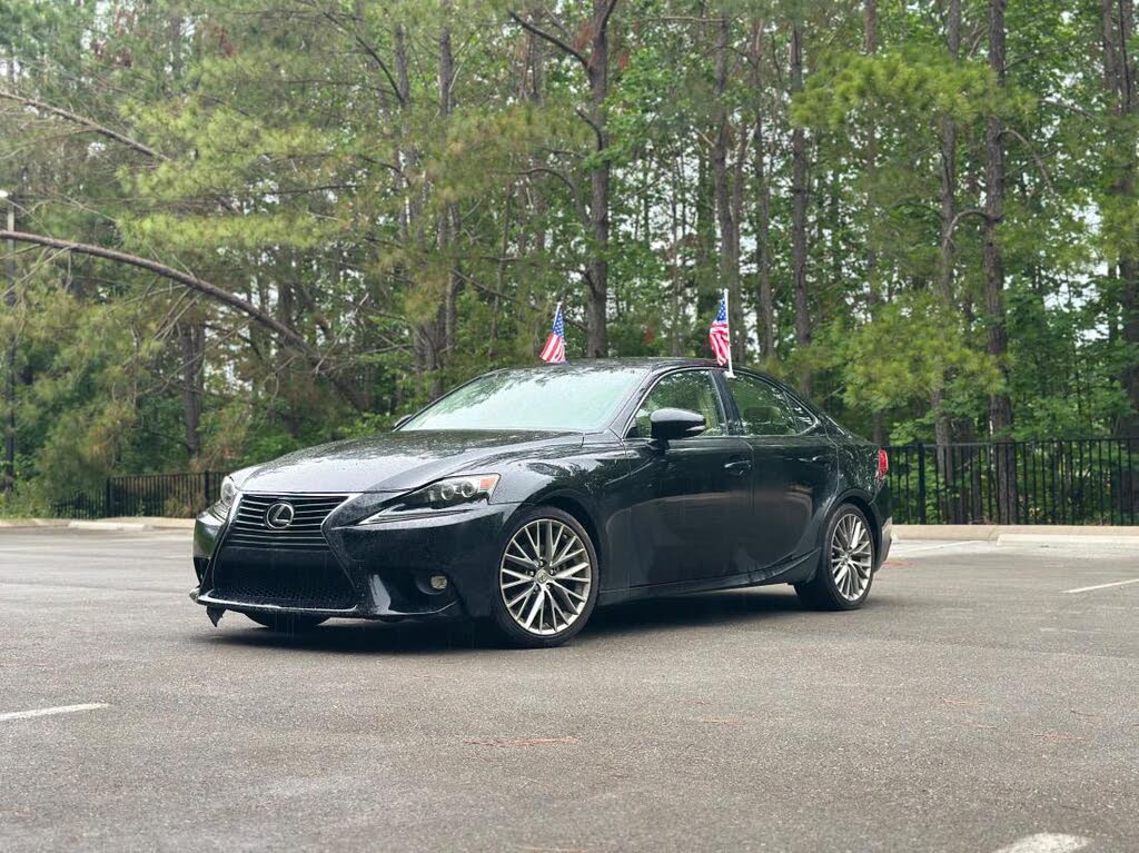 2015 Lexus IS 250 Crafted Line