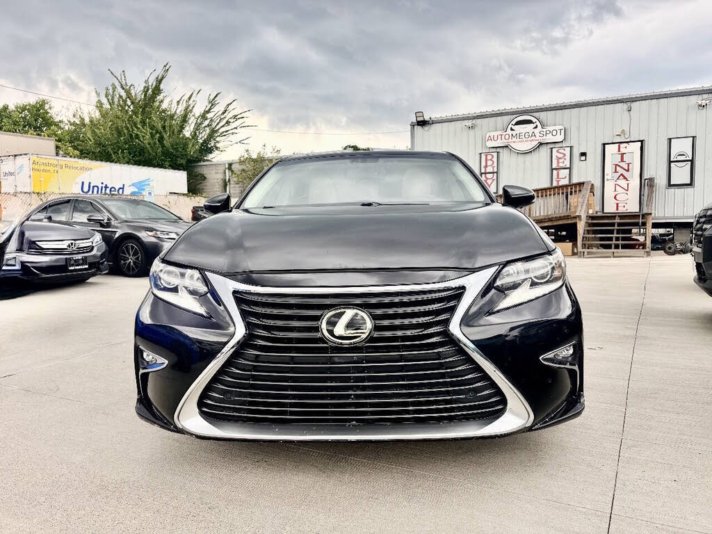 2015 Lexus ES 350 Crafted Line