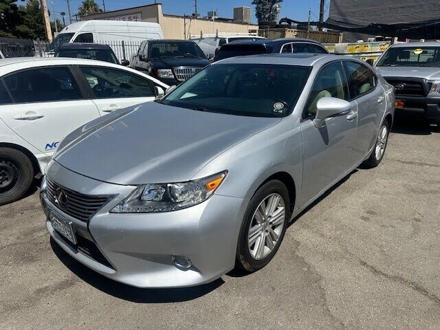 2015 Lexus ES 350 Crafted Line
