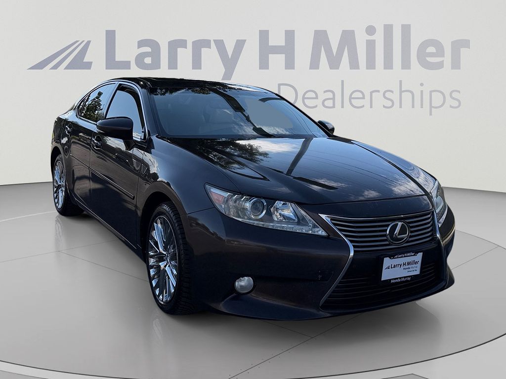 2013 LEXUS ES 350 4dr Sdn