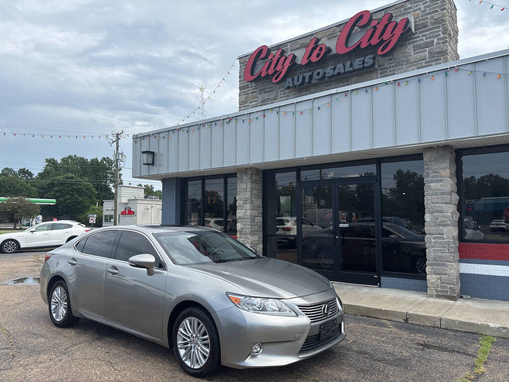 2015 Lexus ES 350 Crafted Line