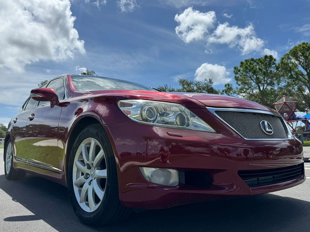 2012 Lexus LS