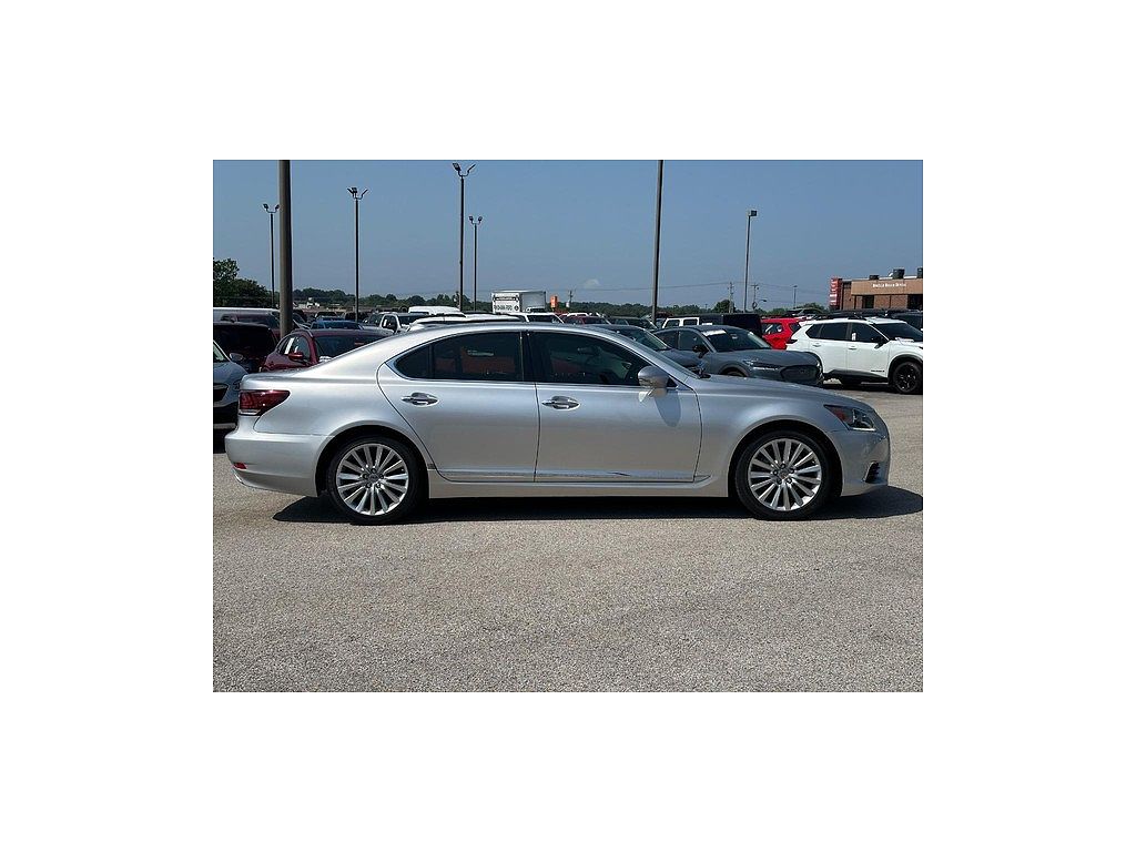 2014 Lexus LS