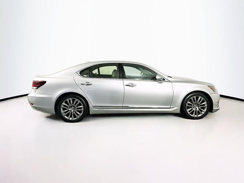 2017 Lexus LS 460