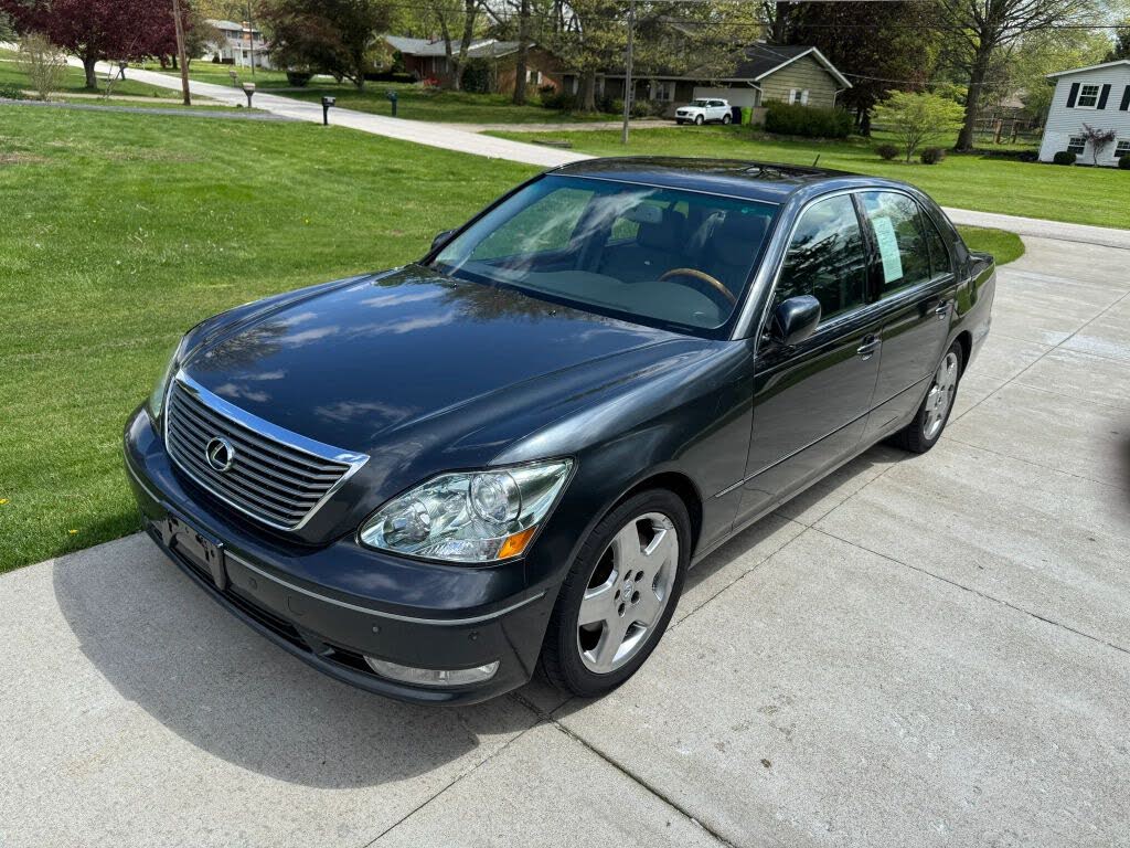 2004 Lexus LS 430