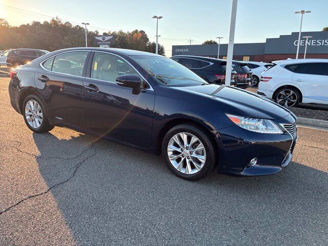 2015 Lexus ES 300h