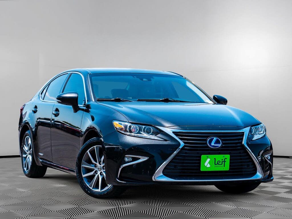 2017 Lexus ES 300h
