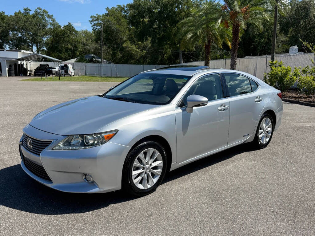 2014 Lexus ES 300h