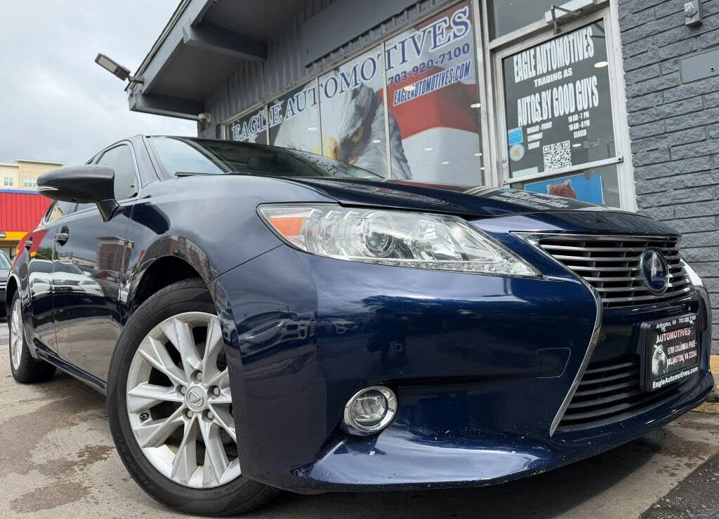 2014 Lexus ES 300h