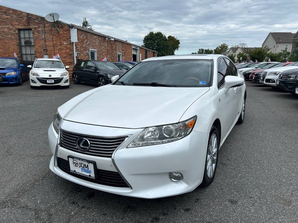 2014 Lexus ES 300h