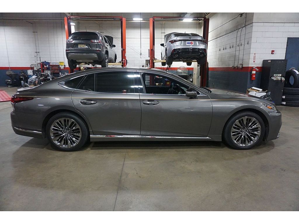 2018 Lexus LS