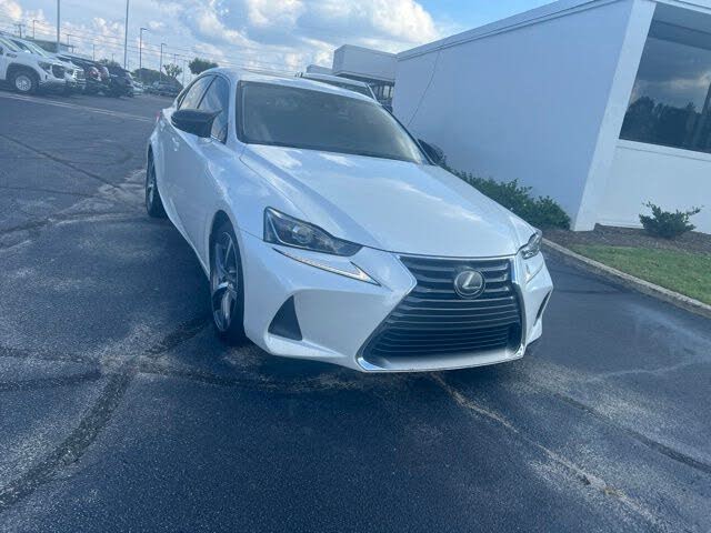 2018 Lexus IS