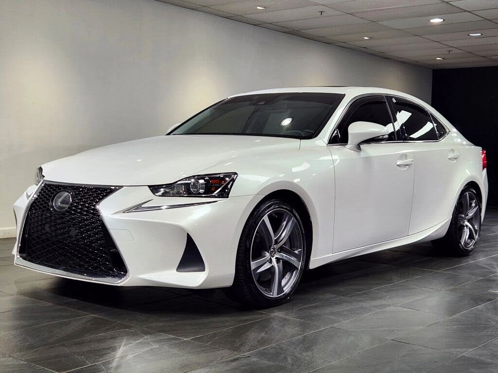 2018 Lexus IS 300