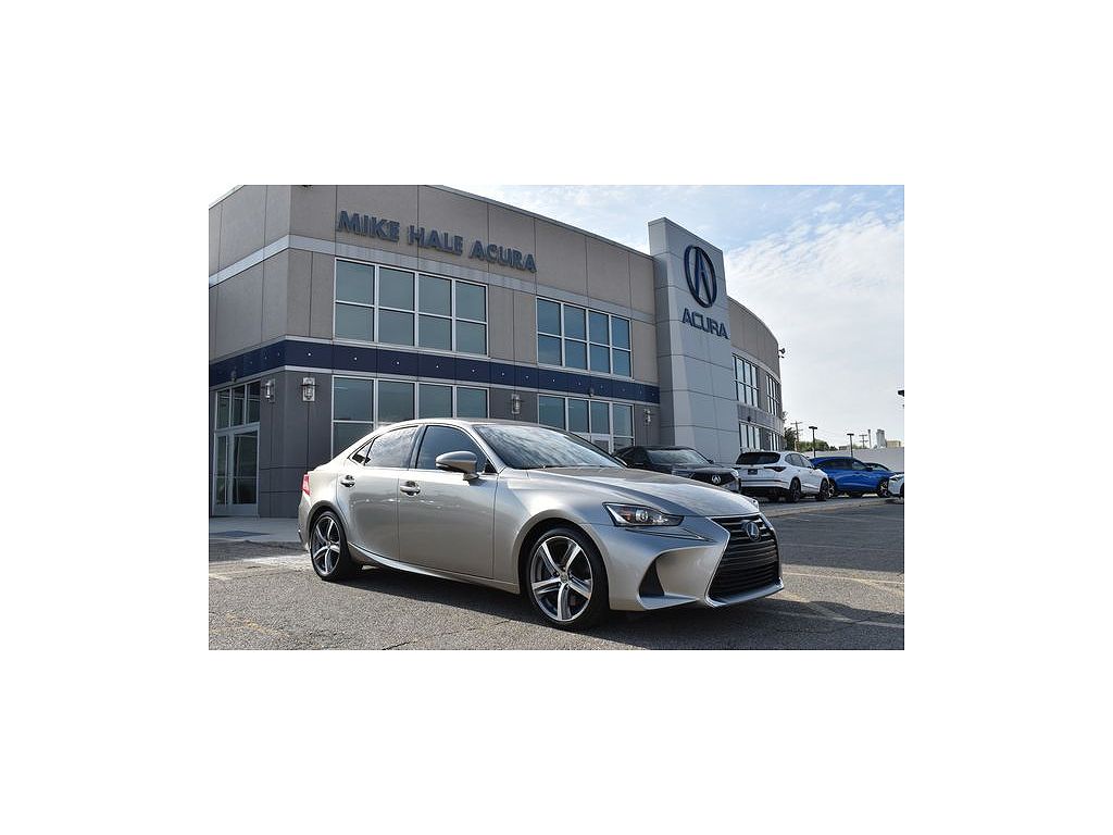 2018 Lexus IS