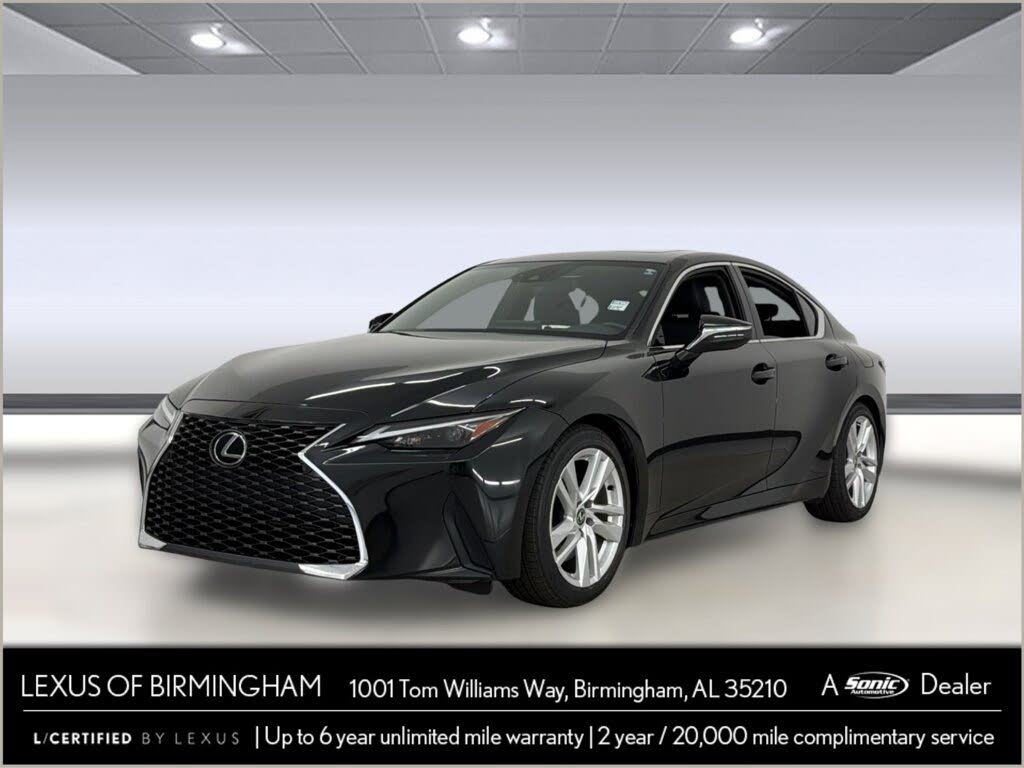 2024 Lexus IS 300