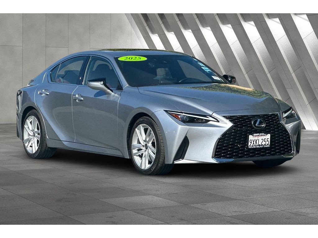 2025 Lexus IS 300