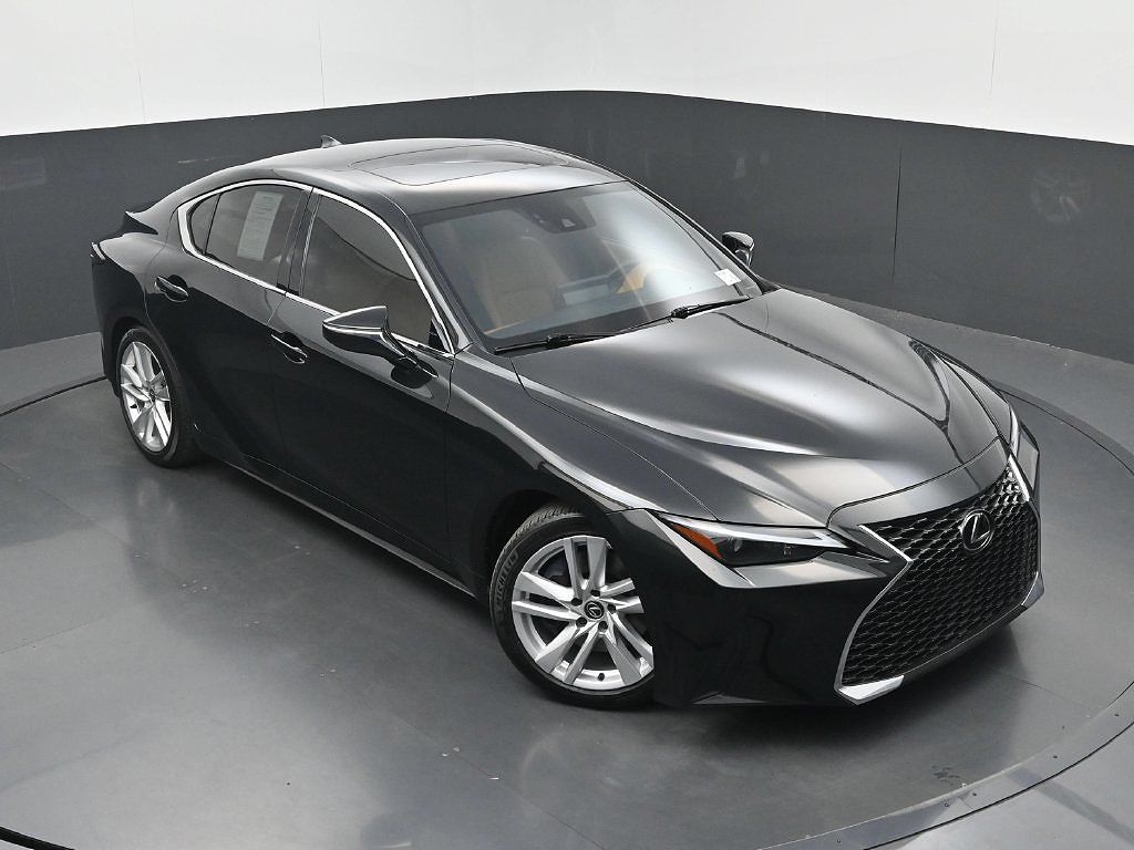 2024 Lexus IS 300