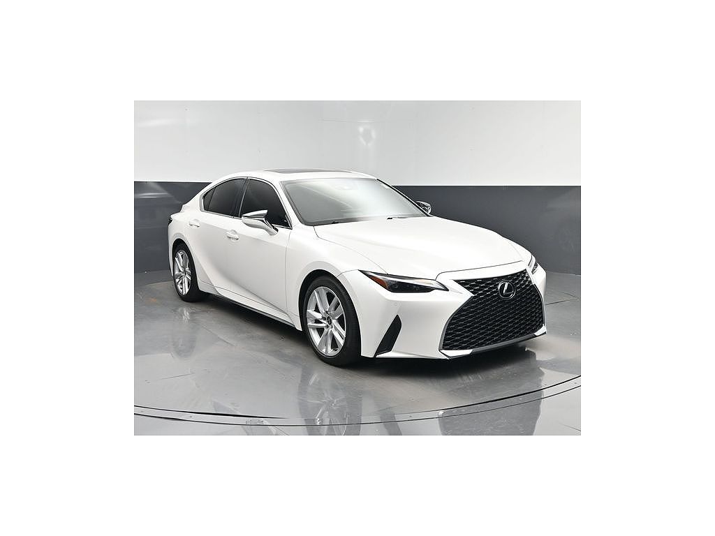 2024 Lexus IS 300